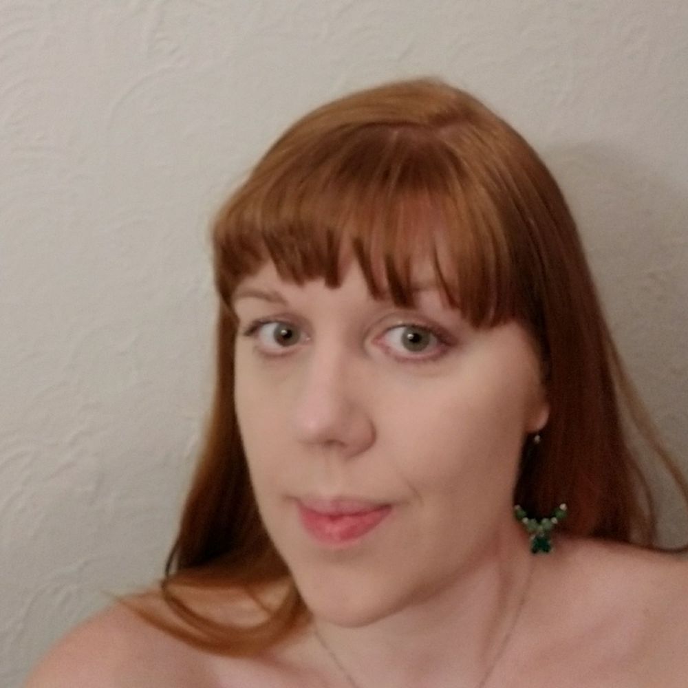 Meet your Posher, Alicia